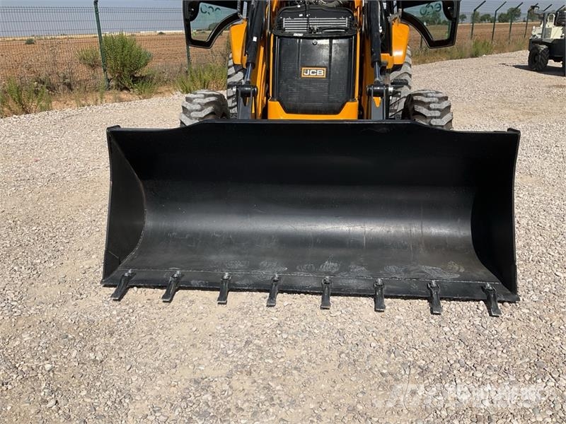 JCB 3DX Backhoe loaders