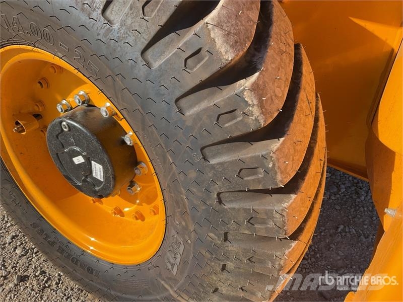 JCB 3DX Backhoe loaders