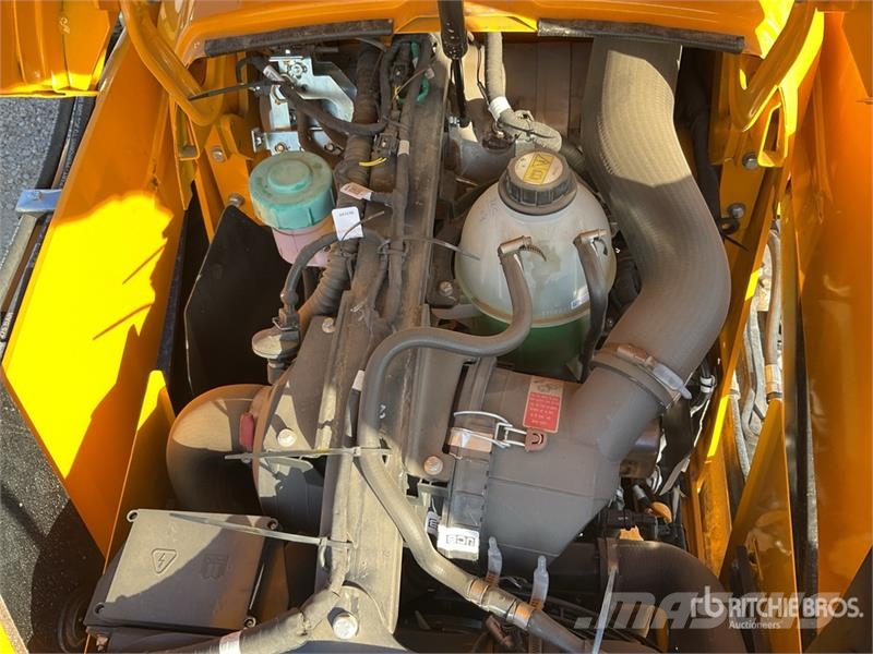 JCB 3DX Backhoe loaders