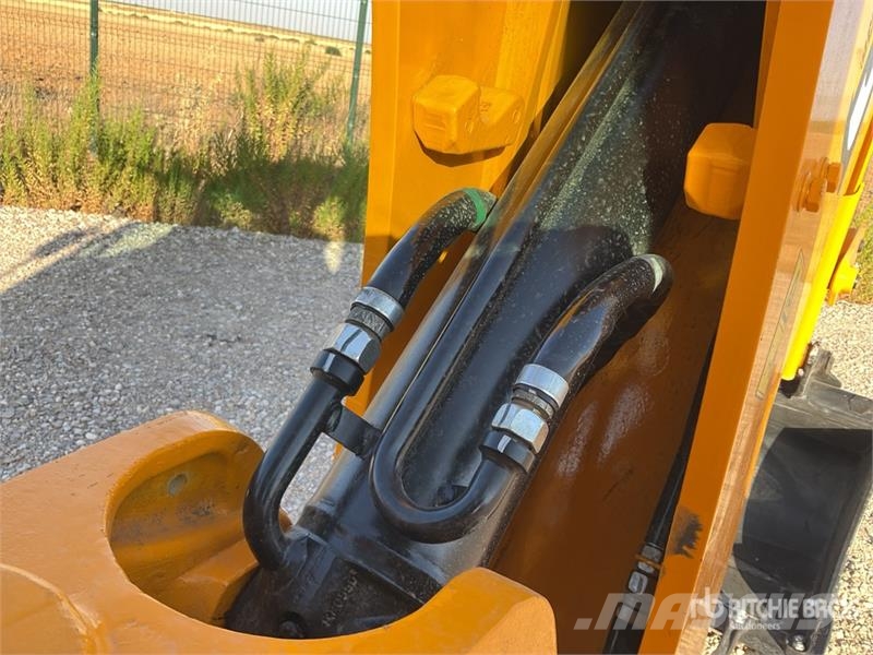 JCB 3DX Backhoe loaders