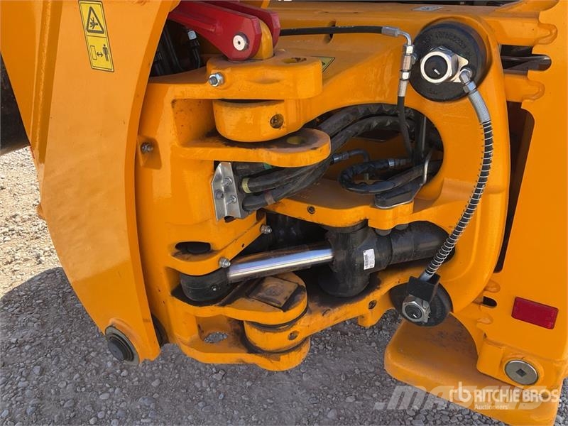 JCB 3DX Backhoe loaders