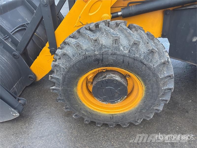 JCB 3DX Graaf-laadcombinaties