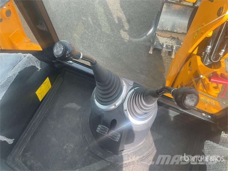 JCB 3DX Ekskavaatorlaadurid