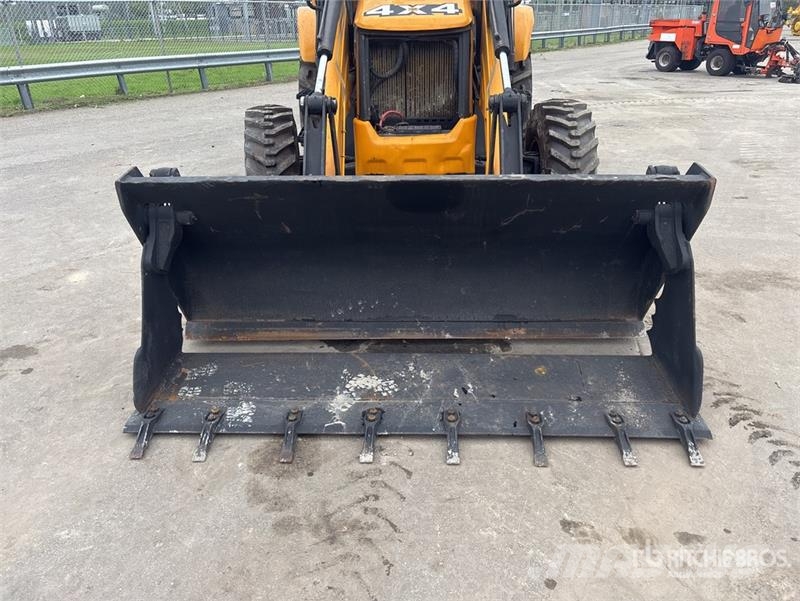 JCB 3DX Terne
