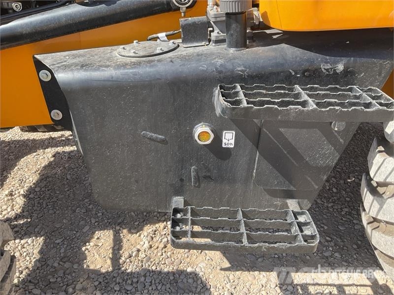 JCB 3DX Backhoe loaders