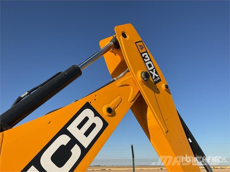 JCB 3DX Kotrórakodók