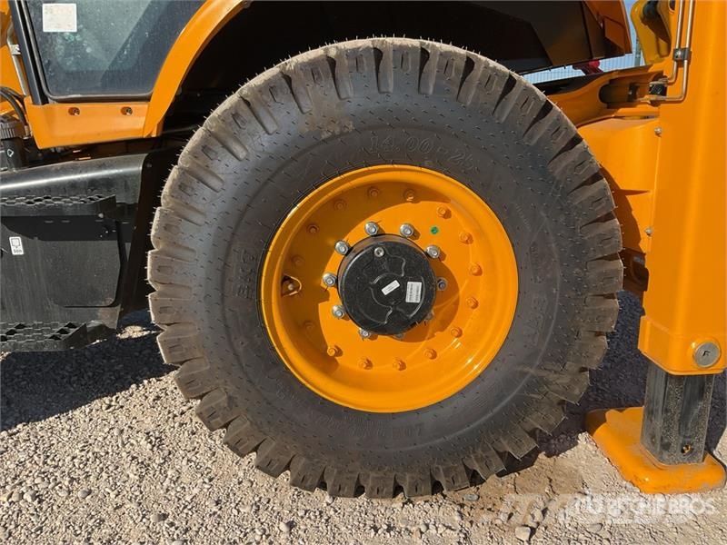 JCB 3DX Backhoe loaders