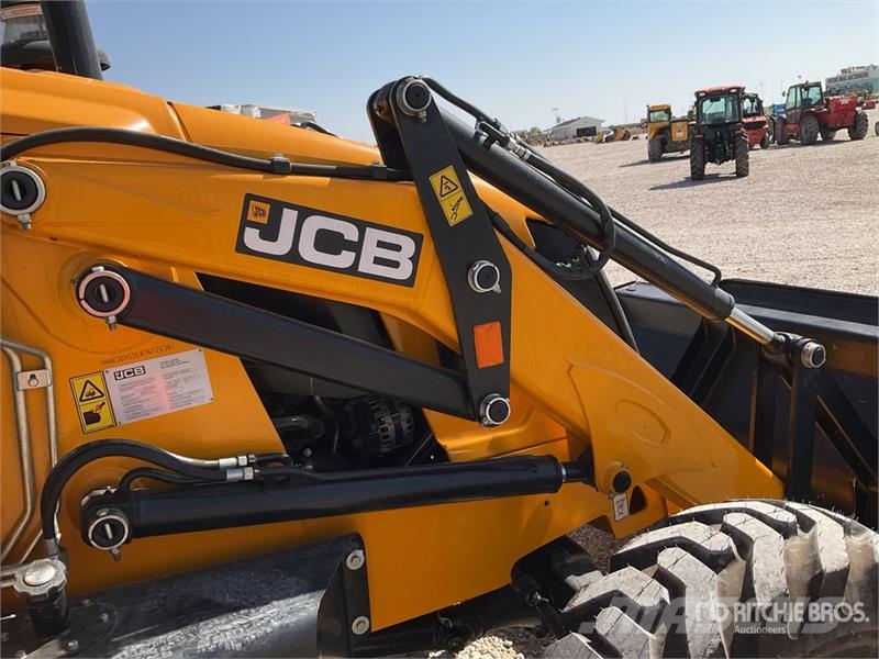 JCB 3DX Backhoe loaders