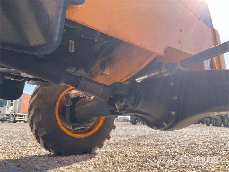 JCB 3DX Backhoe loaders