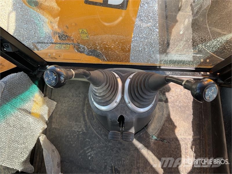 JCB 3DX Backhoe loaders