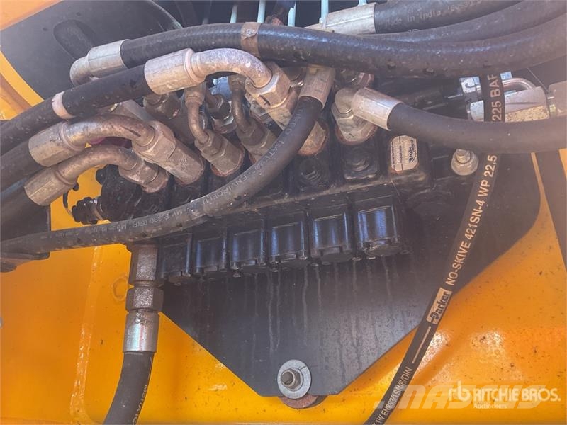 JCB 3DX Ekskavaatorlaadurid