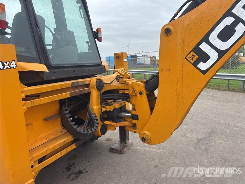 JCB 3DX Terne