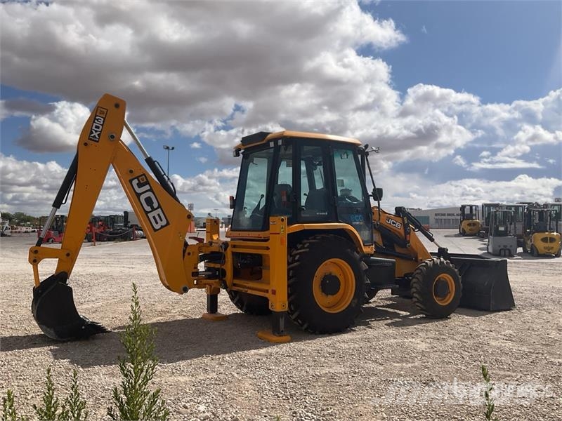 JCB 3DX Backhoe loaders