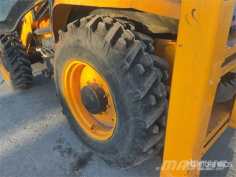 JCB 3DX 4WD 4x4 Backhoe Loader Rovokopači
