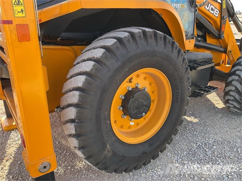 JCB 3DX Plus 4x4 Backhoe Loader (Unused) Backhoe loaders