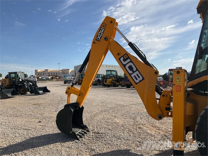 JCB 3DX Plus 4x4 Backhoe Loader (Unused) Backhoe loaders