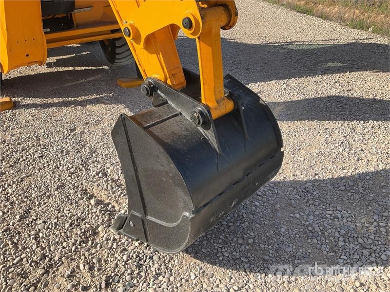 JCB 3DX Plus 4x4 Backhoe Loader (Unused) Backhoe loaders