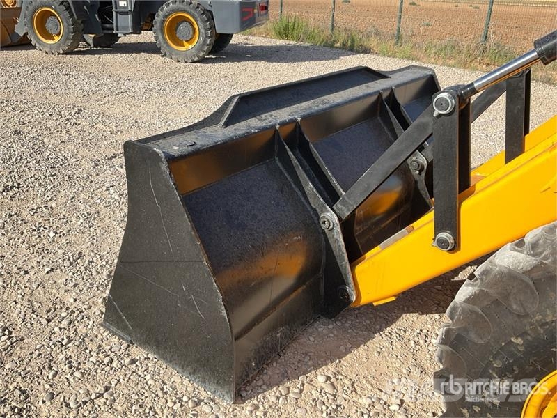 JCB 3DX Plus 4x4 Backhoe Loader (Unused) Backhoe loaders