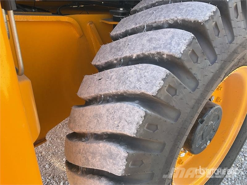 JCB 3DX Plus 4x4 Backhoe Loader (Unused) Backhoe loaders