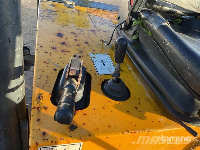 JCB 3T 3 ton 4x4 Swivel Dumper Mini pašizgāzēji