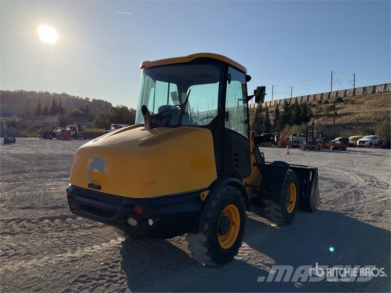 JCB 406B Chargeuse Sur Pneus Wheel Loader لوادر بعجل
