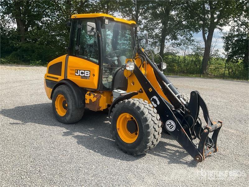 JCB 407 Cargadoras sobre ruedas