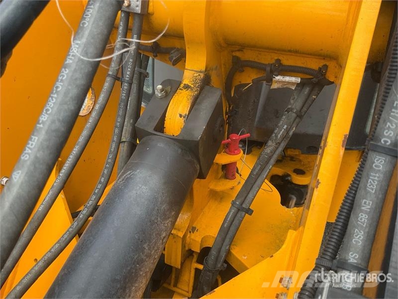JCB 407 Cargadoras sobre ruedas