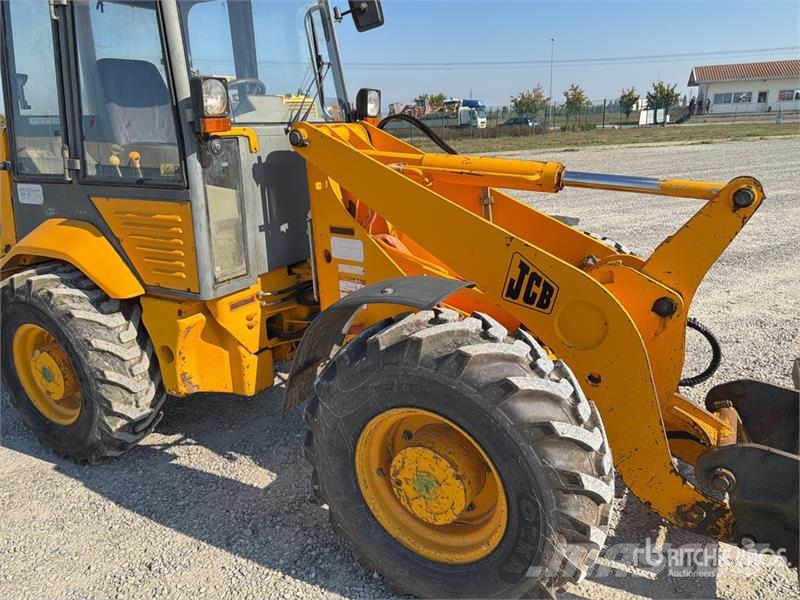JCB 409 Chargeuse sur pneus