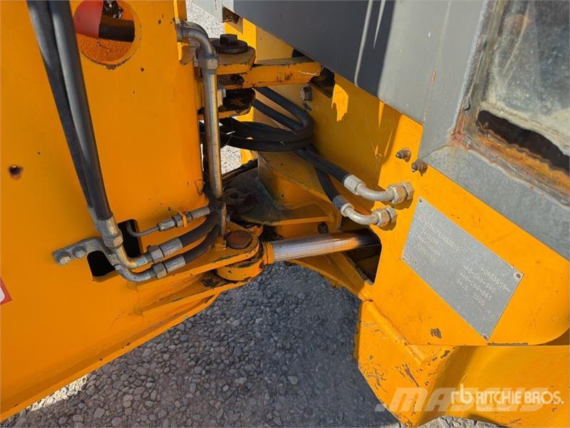 JCB 409 Chargeuse sur pneus