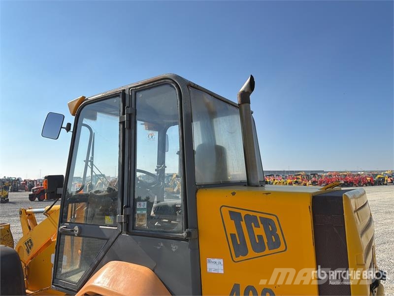 JCB 409 Chargeuse sur pneus