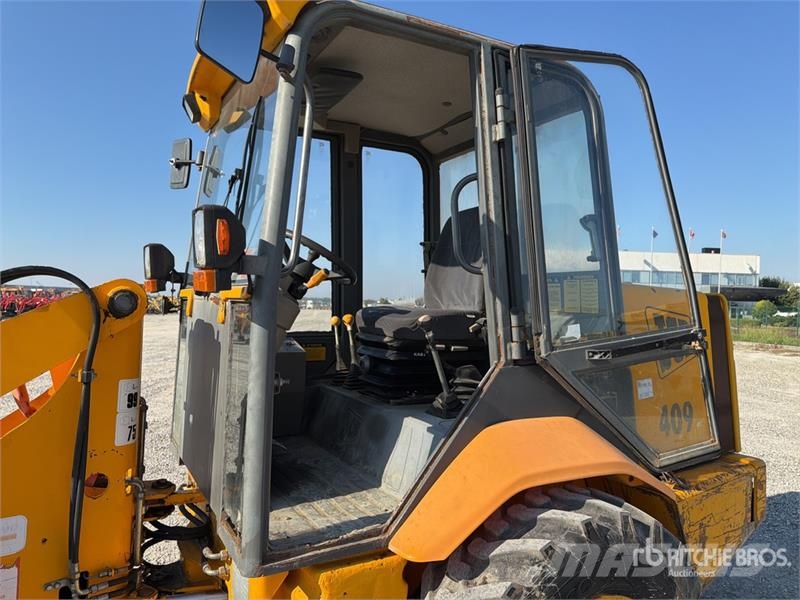 JCB 409 Chargeuse sur pneus