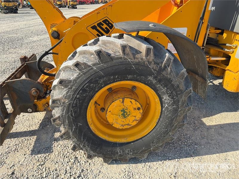 JCB 409 Chargeuse sur pneus