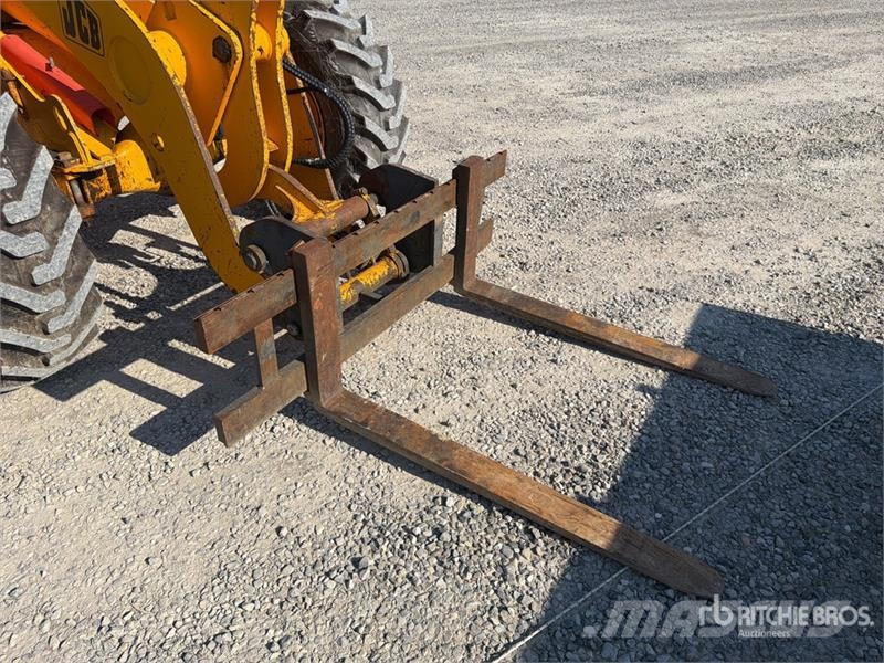 JCB 409 Chargeuse sur pneus