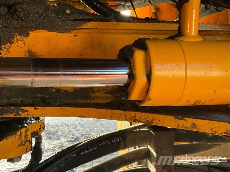 JCB 411 Wheel Loader (Inoperable) Kolesni nakladalci
