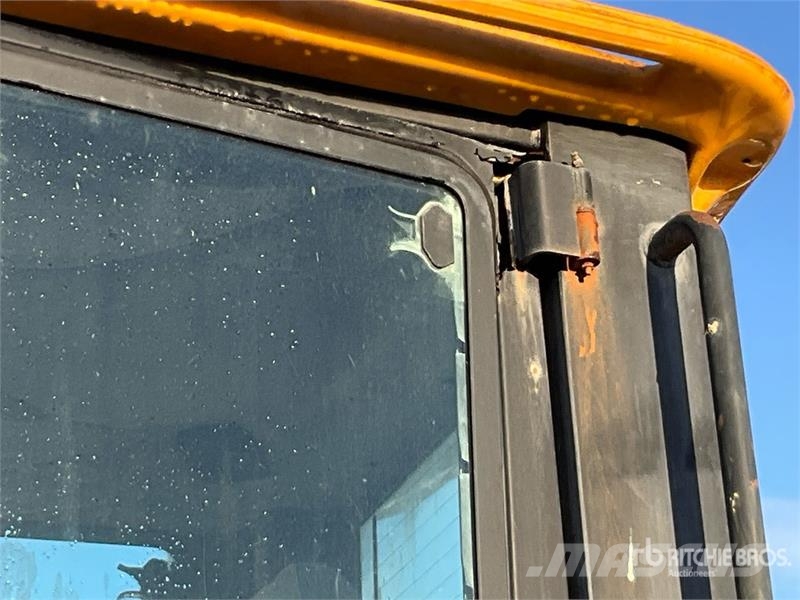 JCB 411 Wheel Loader (Inoperable) Kolesni nakladalci