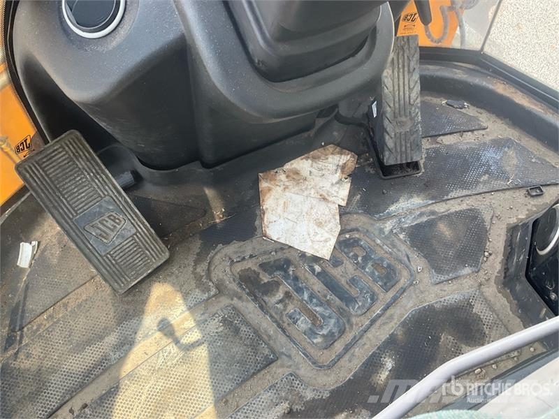 JCB 427 HT AGRI Wheel Loader Rataslaadurid