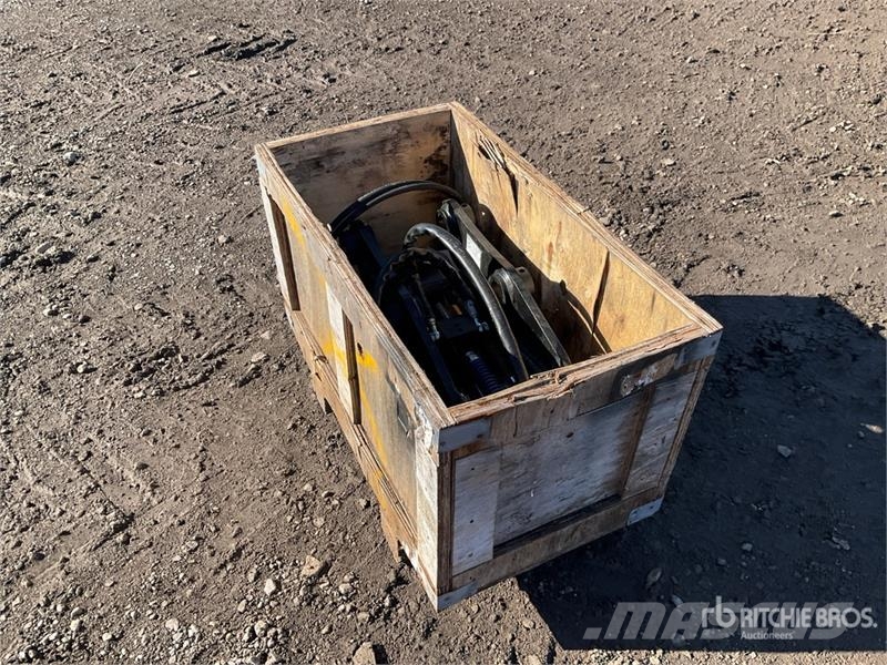 JCB 45 mm Hydraulic Quick Coupler (Unused) Conectoare rapide