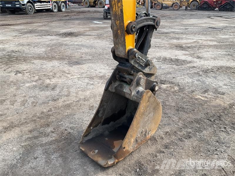 JCB 48z-1 Mini Excavator Minibagger < 7t