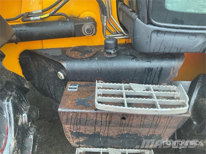 JCB 4CX Rovokopači
