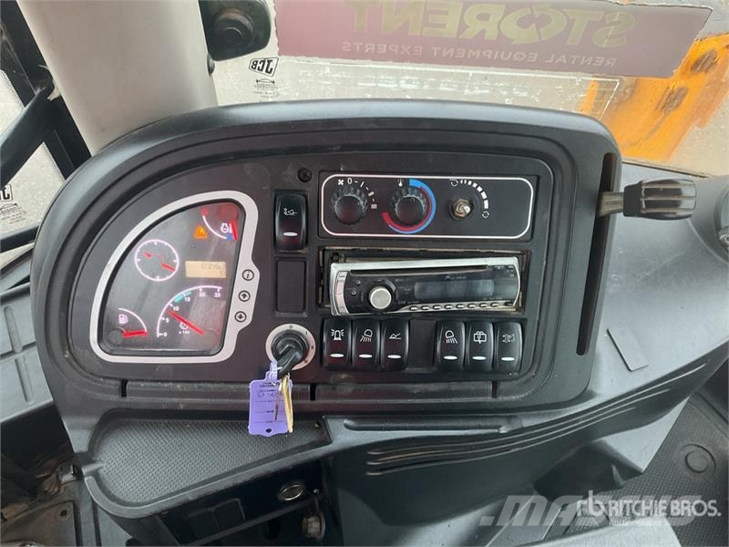 JCB 4CX Rovokopači