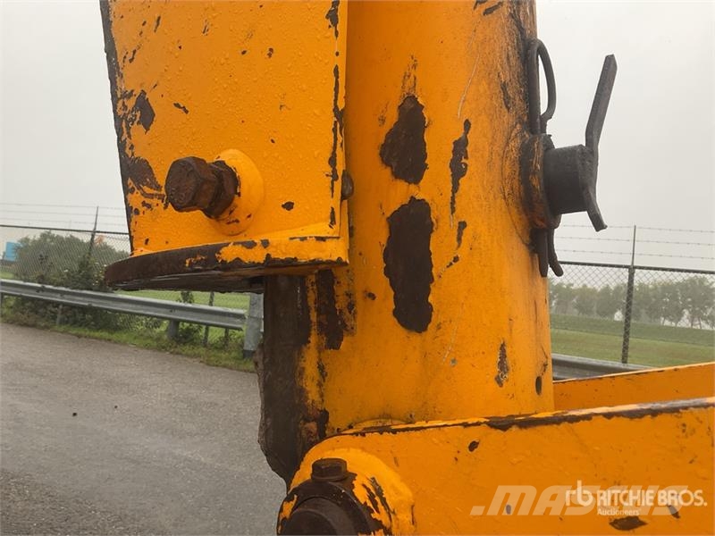 JCB 4CX Rovokopači