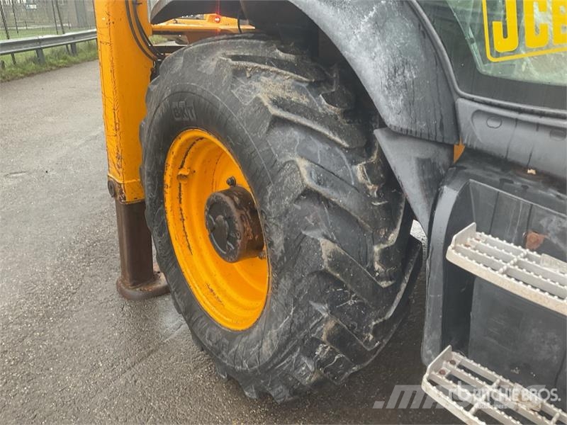 JCB 4CX Rovokopači