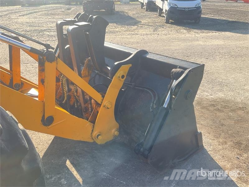 JCB 4CX Graaf-laadcombinaties