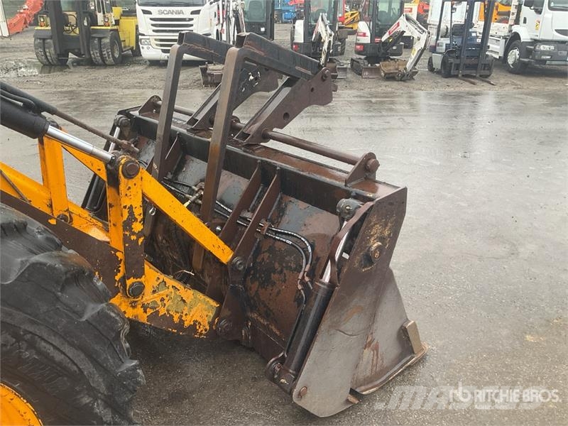 JCB 4CX Rovokopači