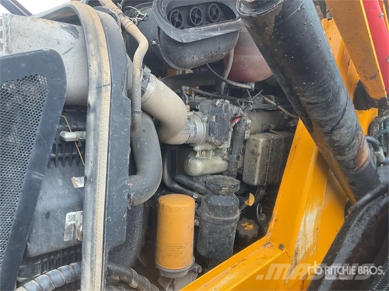 JCB 4CX Rovokopači