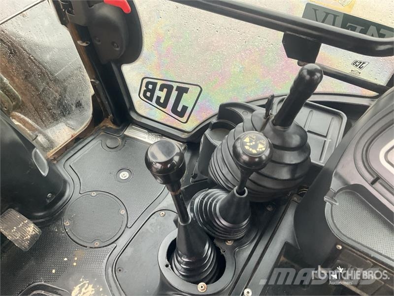 JCB 4CX Rovokopači