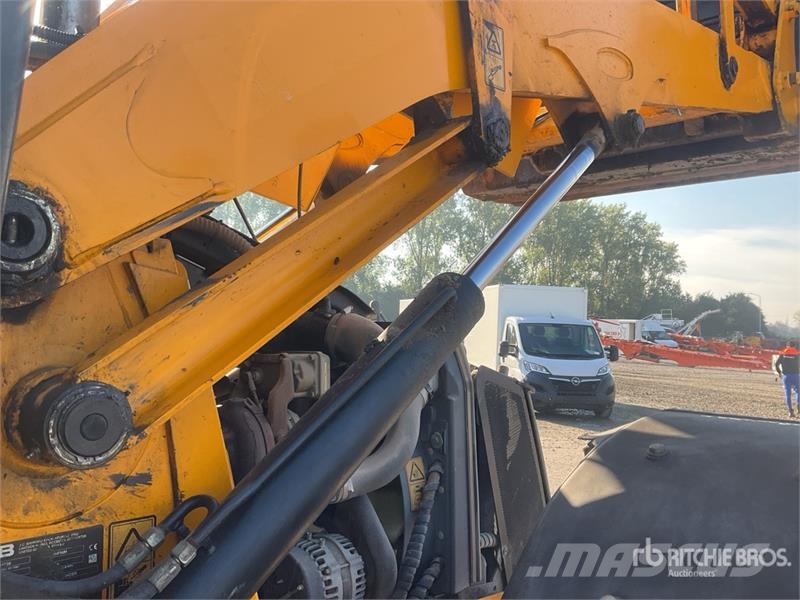 JCB 4CX Graaf-laadcombinaties