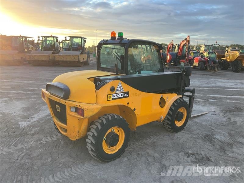 JCB 520-40 Stivuitoare telescopice