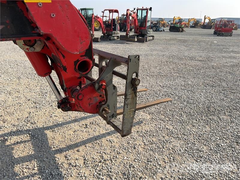 JCB 520-40C Telehandler Teleskopiskie manipulatori