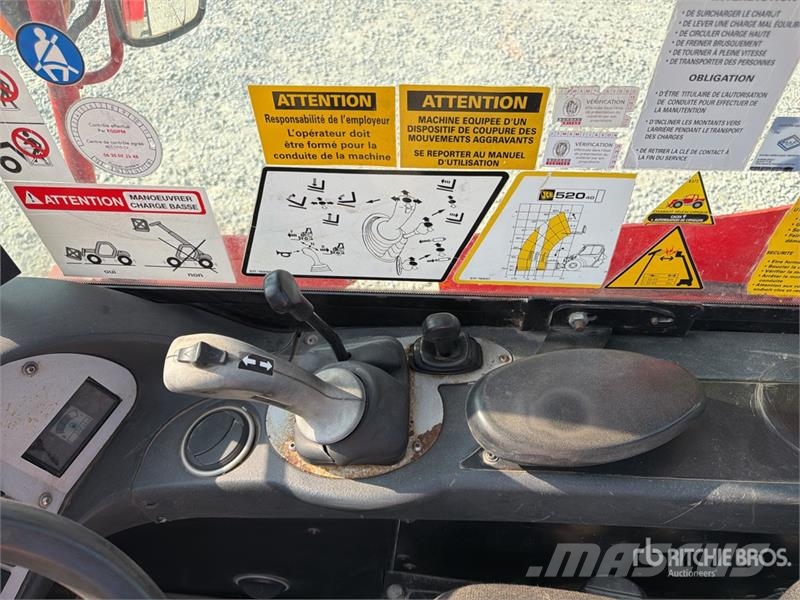 JCB 520-40C Telehandler Teleskopiskie manipulatori
